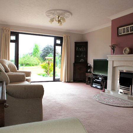 Linden Bed & Breakfast Hillington 외부 사진